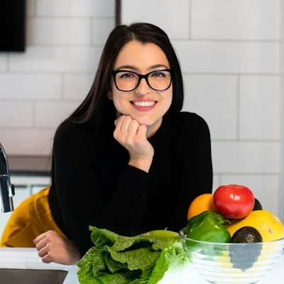 Sarah T.